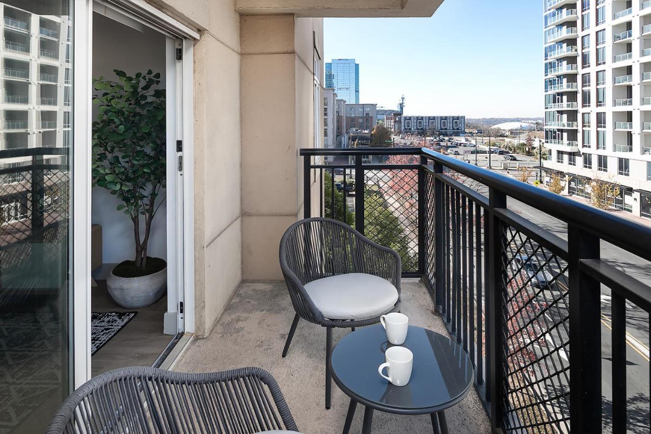 Urban Retreat - Free Parking, Wifi, Walk To Stadium Apartment Charlotte