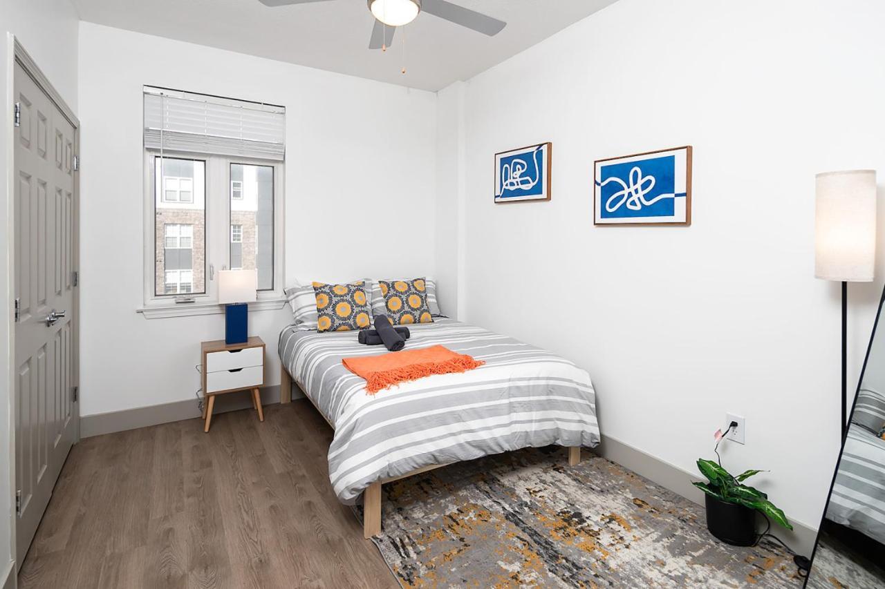 Apartment Urban Retreat - Free Parking, Wifi, Walk To Stadium